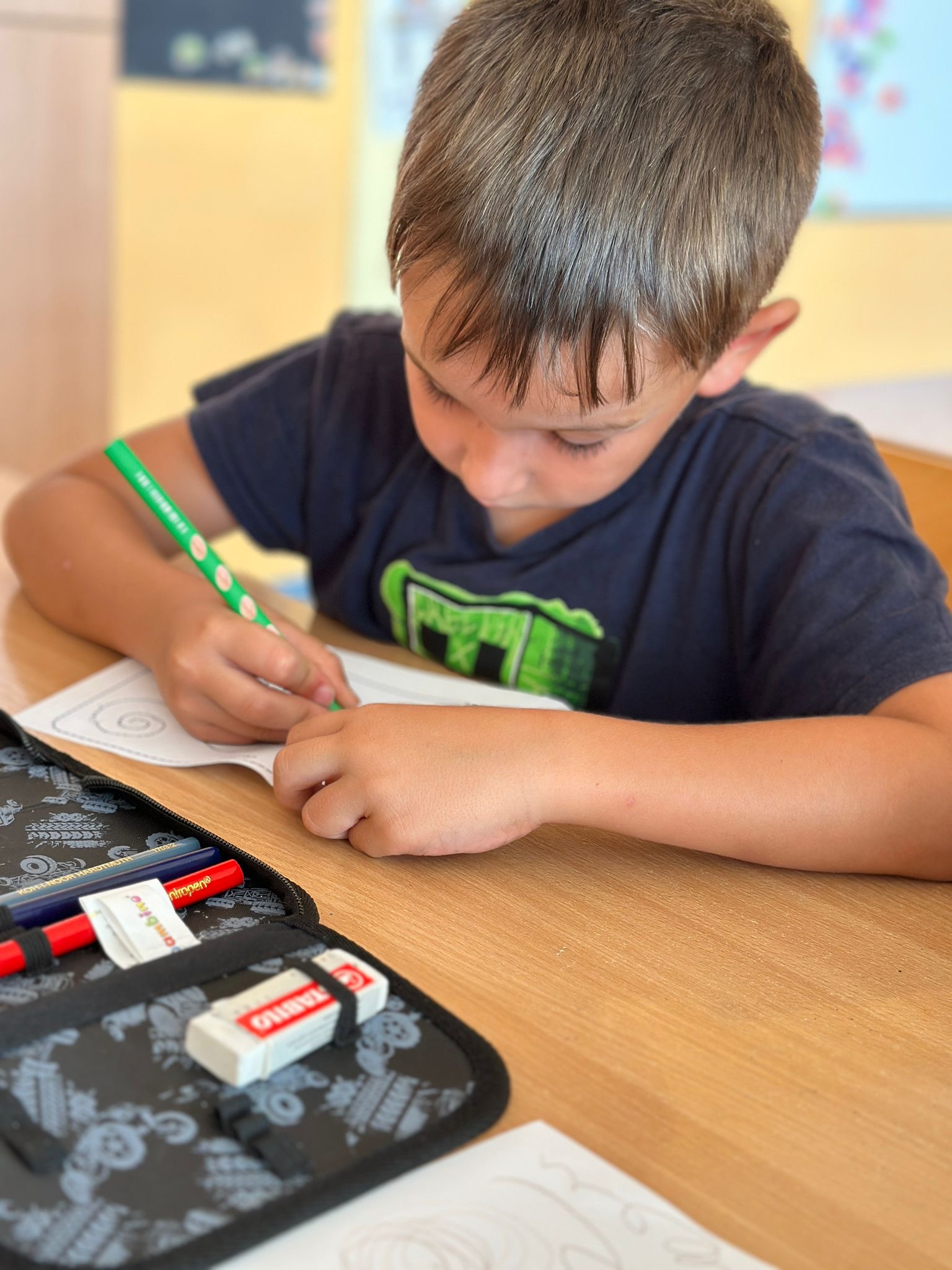 Prvňáčci a jejich první dny ve škole 🏫✏️