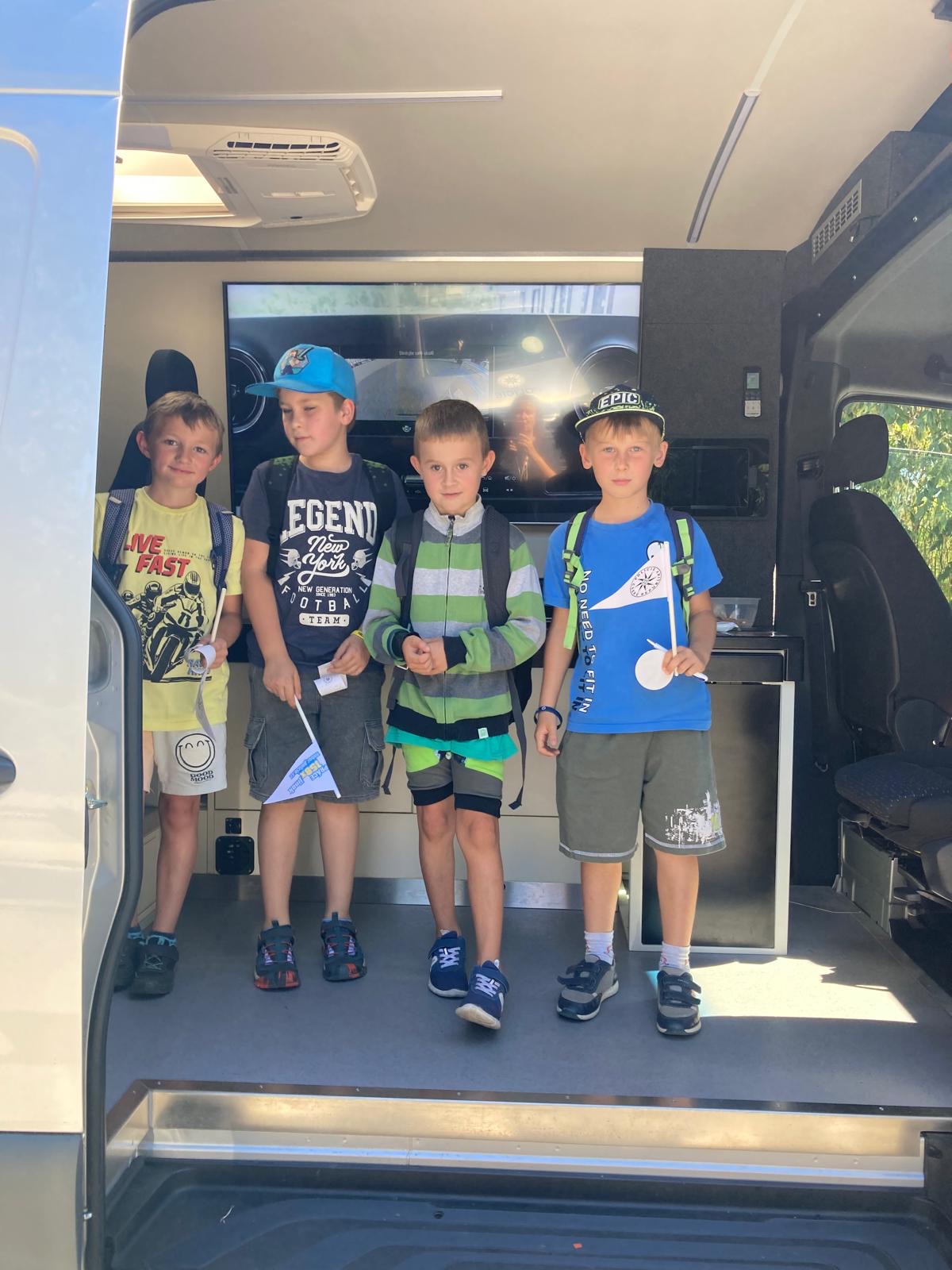 Bezpečné nábřeží🚔🚒🚑