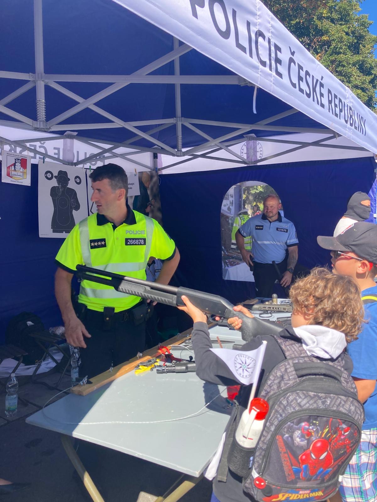 Bezpečné nábřeží🚔🚒🚑