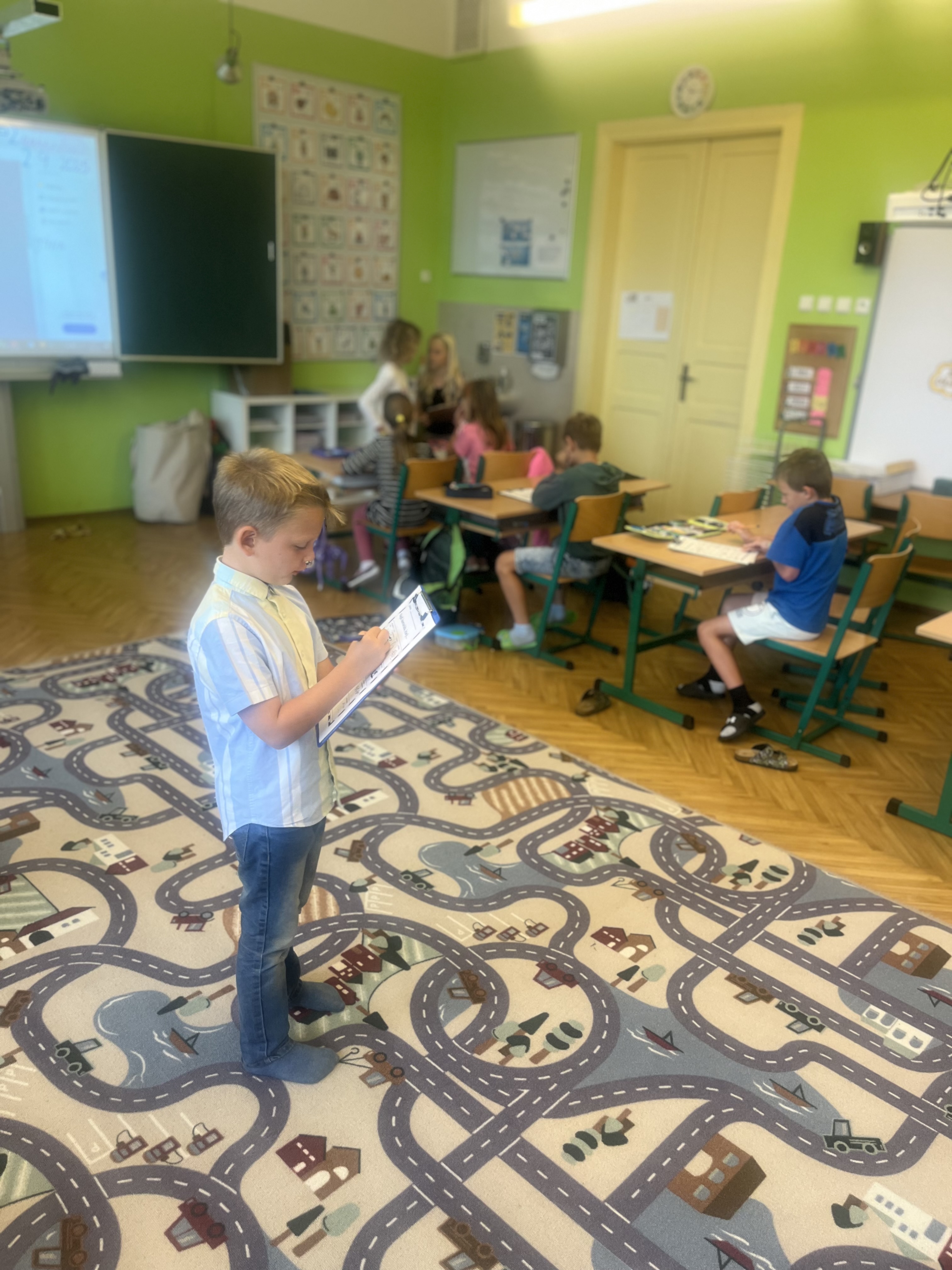 První týden ve škole👩‍🏫📝🎲