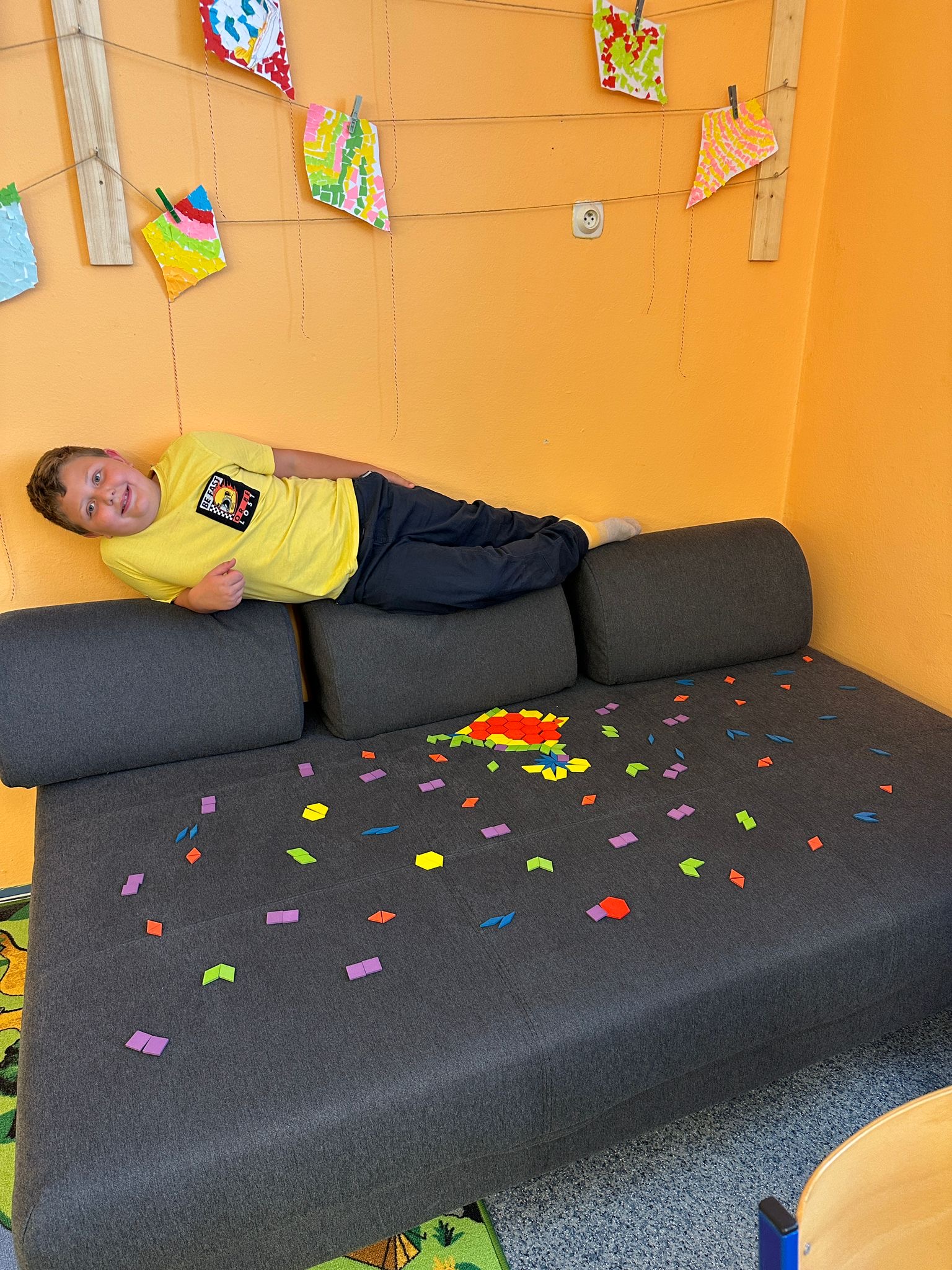 Barevný týden v první třídě♥️💙💚💛